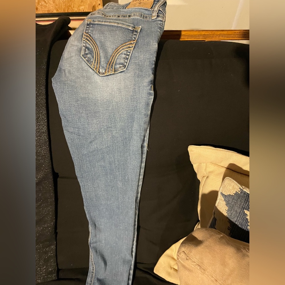 HOLLISTER JEANS 25W and 29L